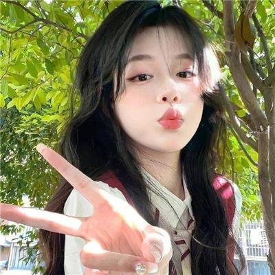 艳谍飘香